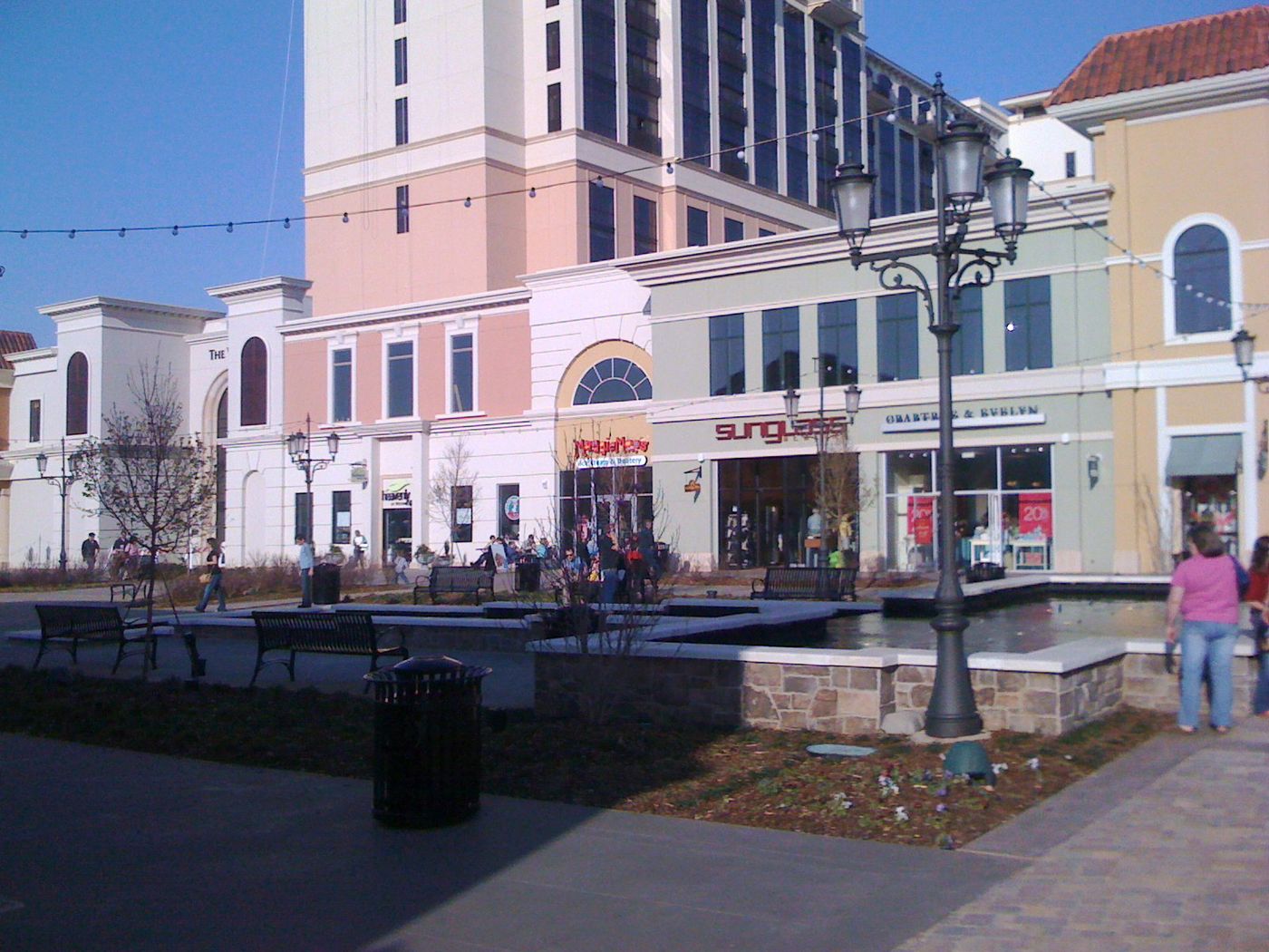 Building and streetscape at Bridge Street Town Centre in Huntsville